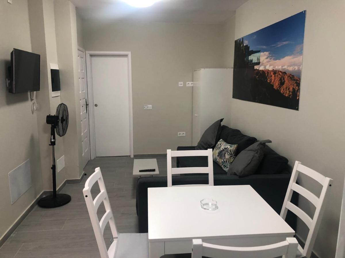 Apartamentos Pepita Сан-Себастьян-де-ла-Гомера Экстерьер фото